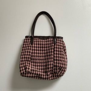 Gap Houndstooth Patent Purse